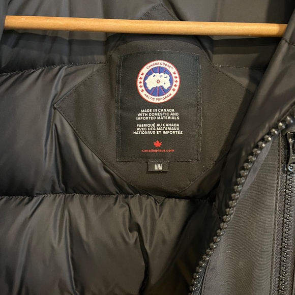 Canada Goose - Men’s Black Bomber Jacket - Picture 3 of 5